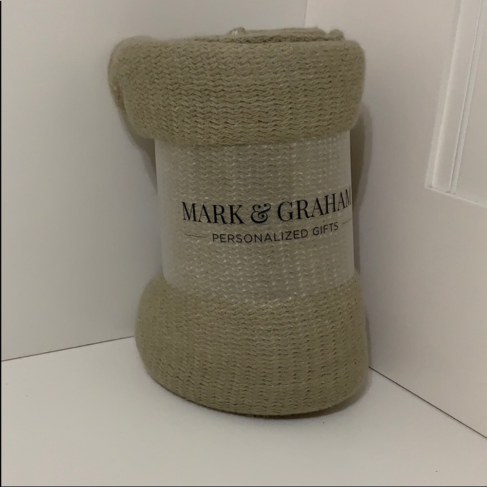 Mark & Graham color block throw natural/ivory